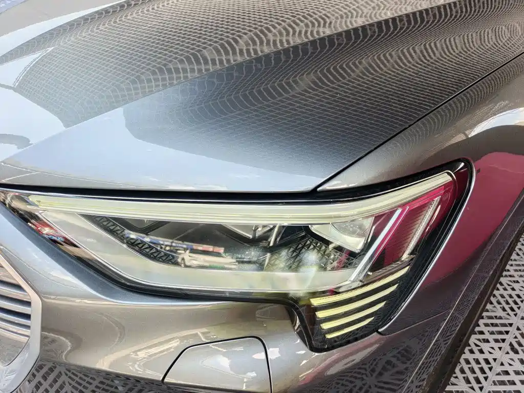 Audi e-tron — миниатюра 24