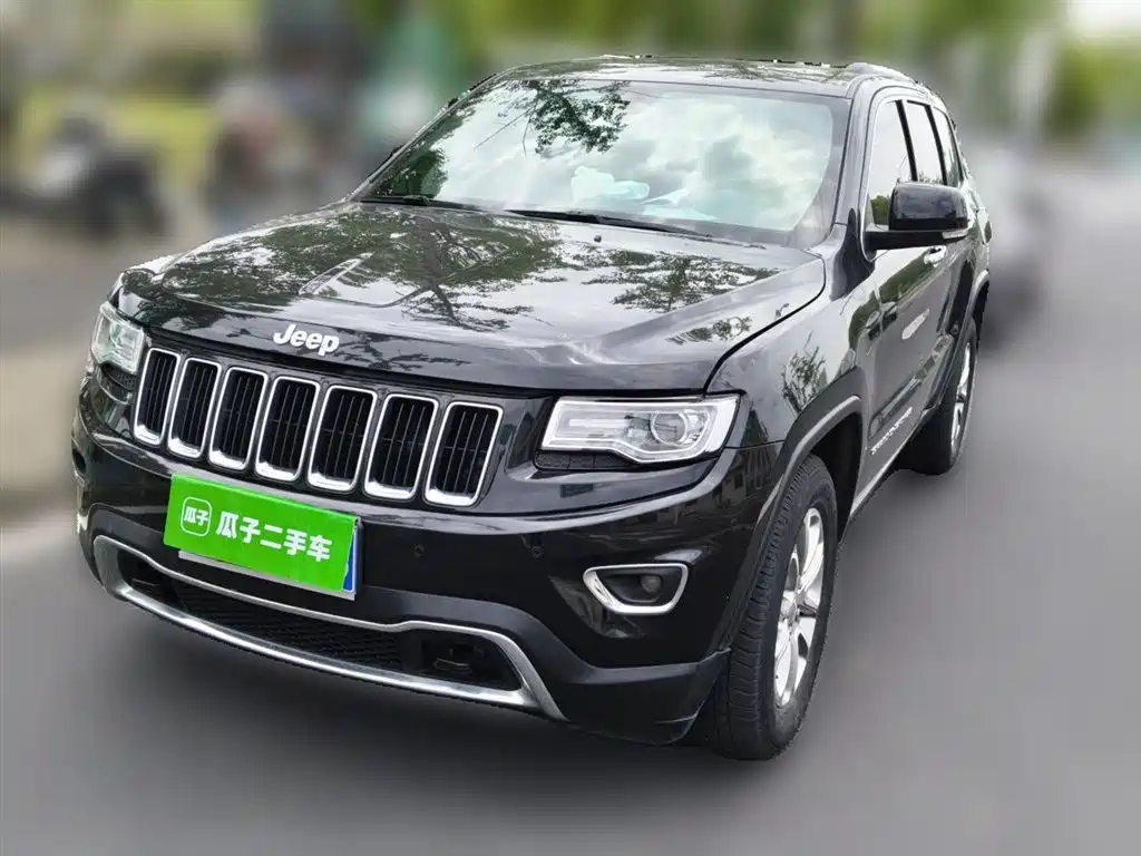 Jeep Grand Cherokee (Import) 2017