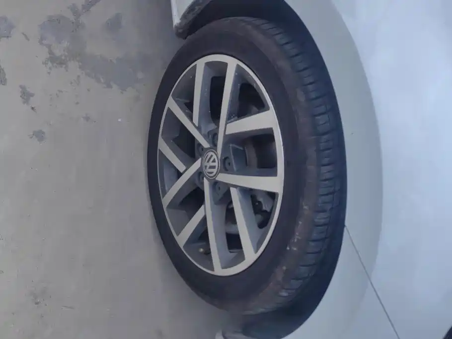 Volkswagen Golf — миниатюра 6
