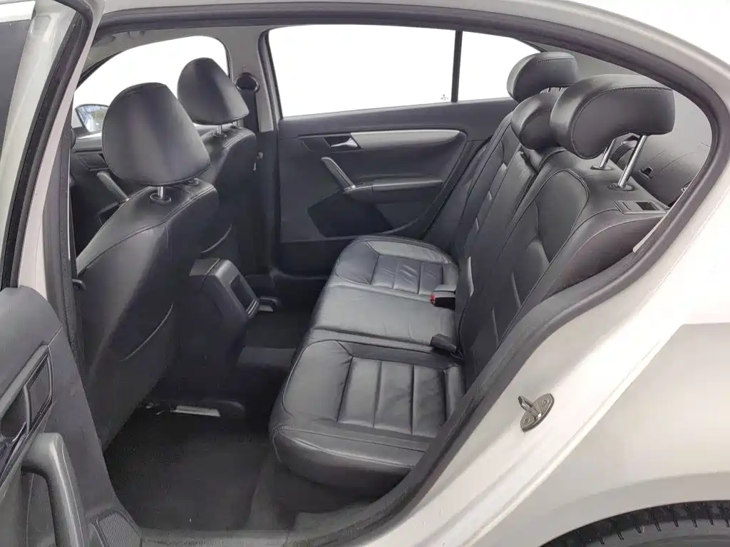 Volkswagen Lavida — миниатюра 15