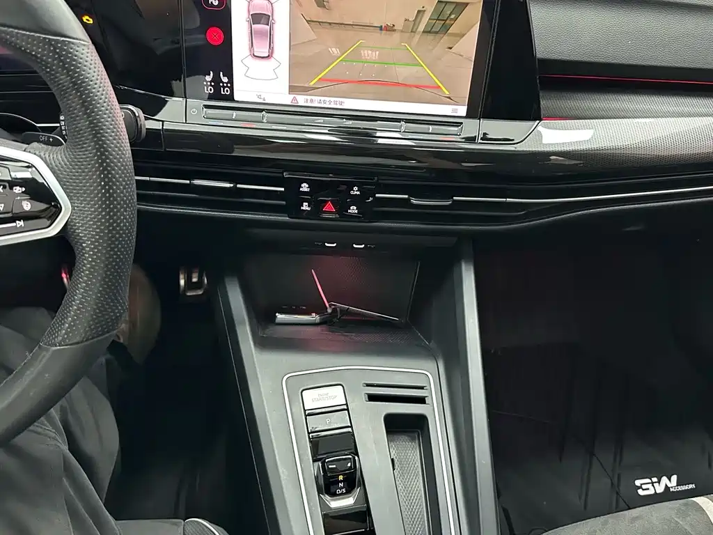 Volkswagen Golf — миниатюра 14