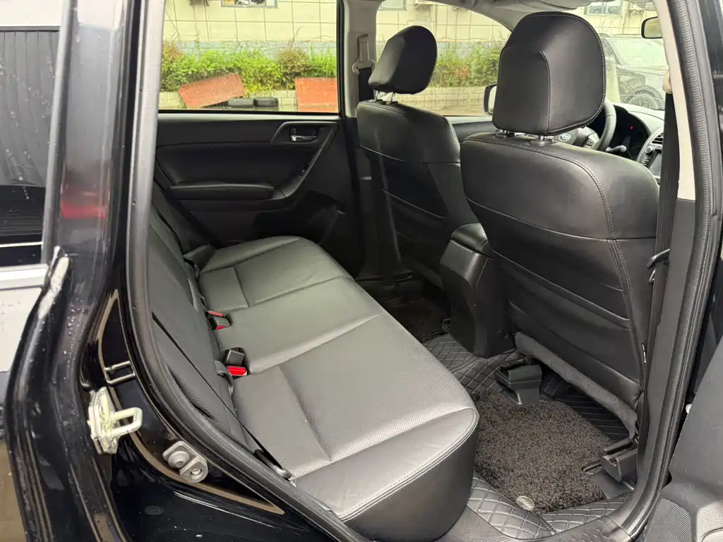 Subaru Forester — миниатюра 12