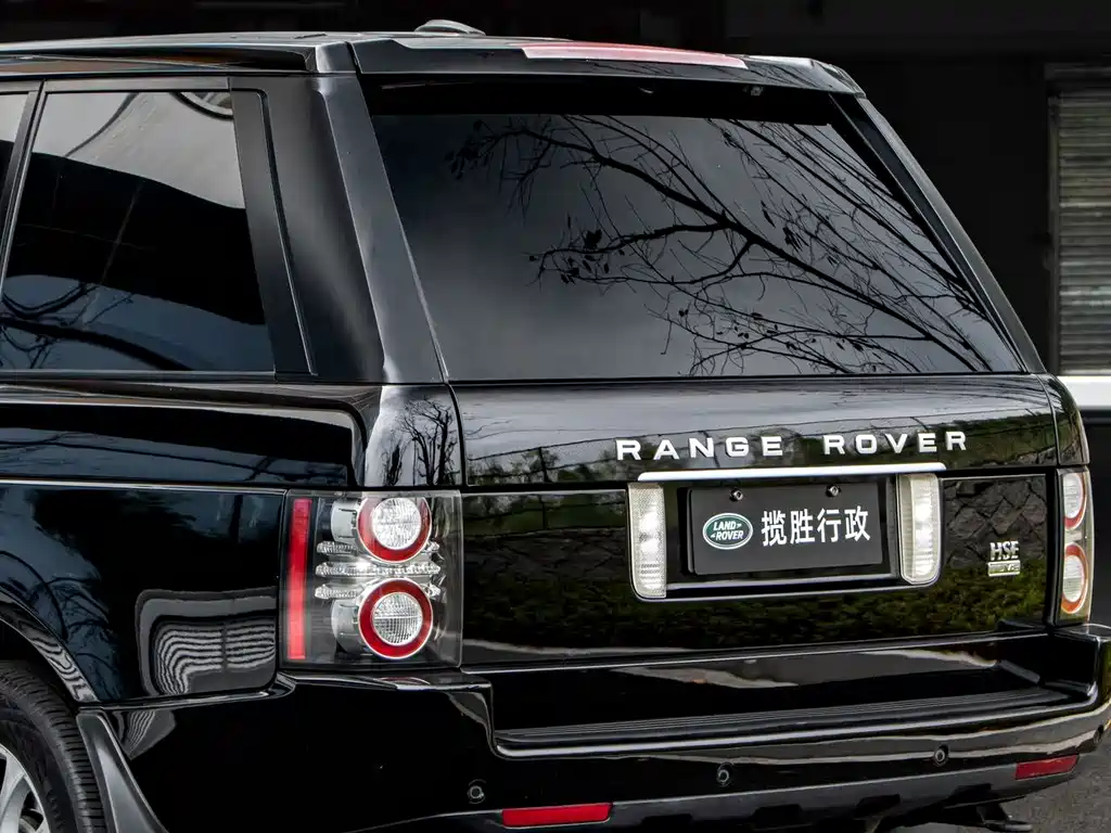 Land Rover Range Rover — миниатюра 8