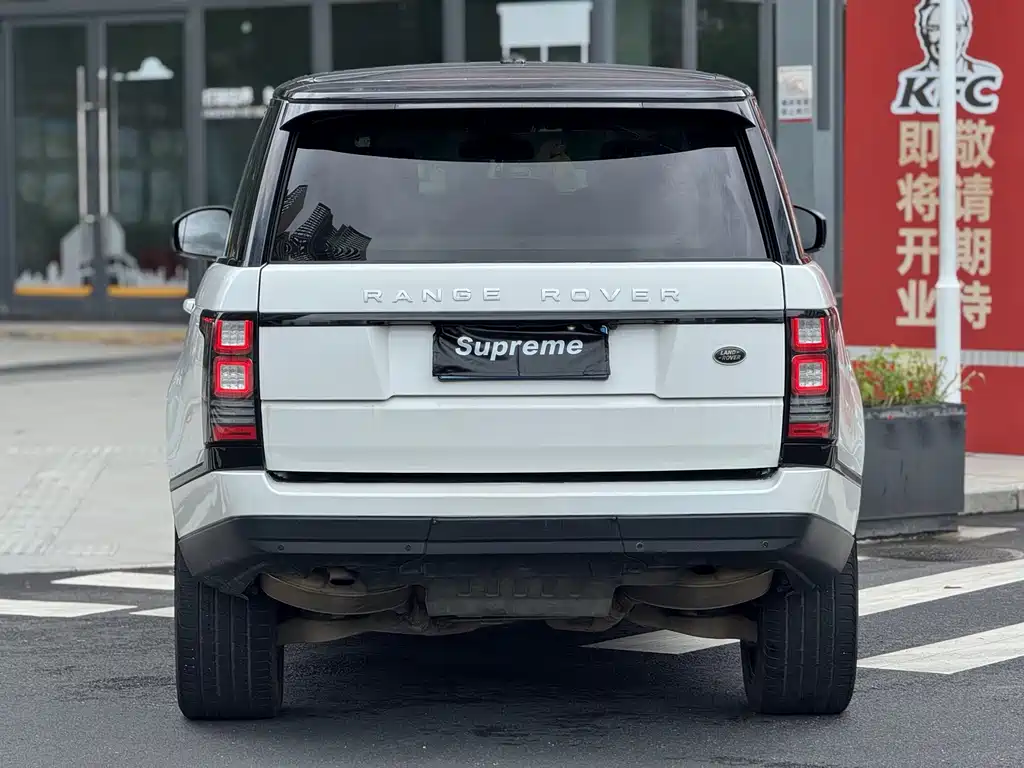 Land Rover Range Rover — миниатюра 8