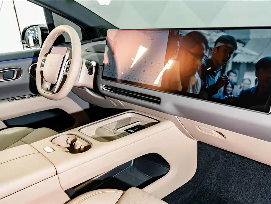 Li Auto Li i6 — миниатюра 19