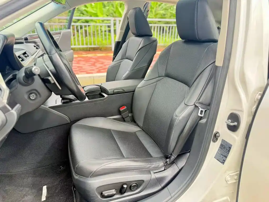 Lexus ES — миниатюра 4