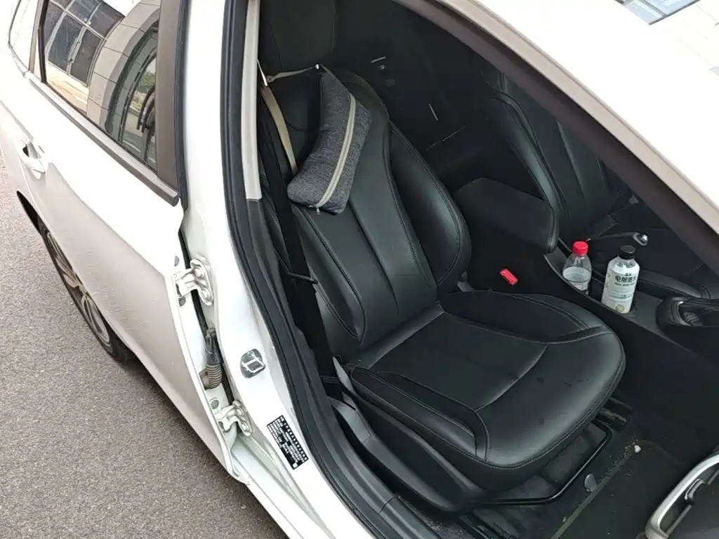Buick Excelle — миниатюра 25