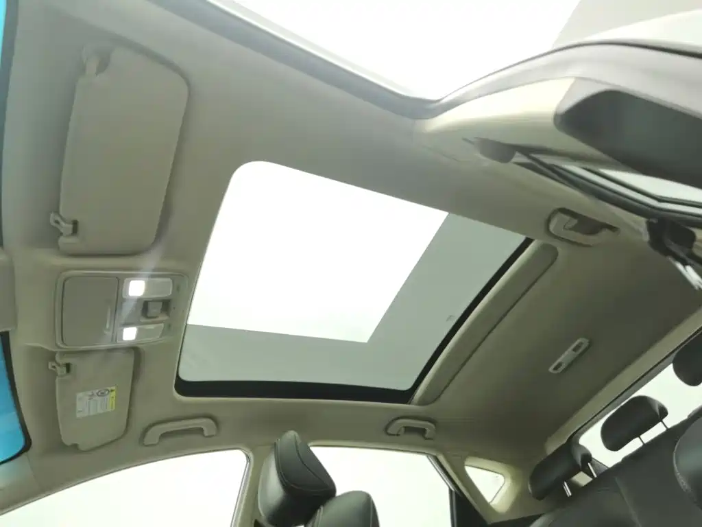 Geely Emgrand GS — миниатюра 14