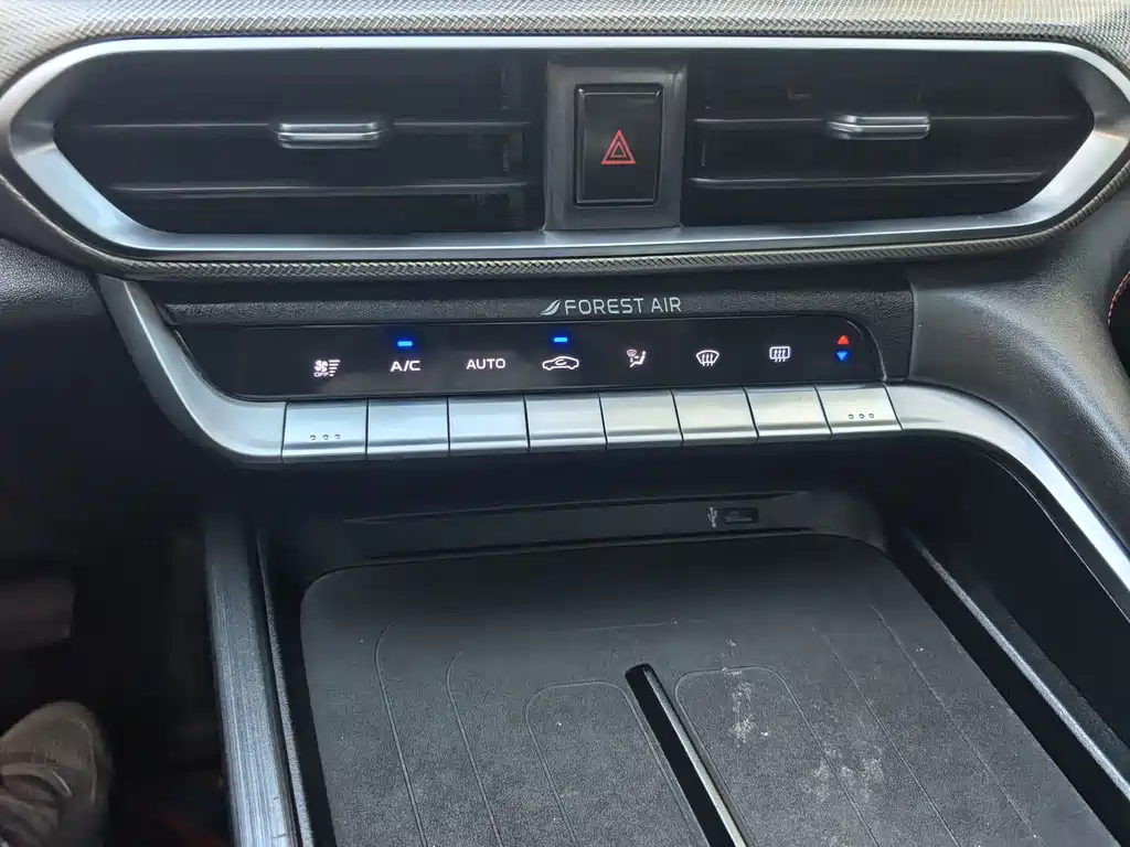 Changan UNI-T — миниатюра 15