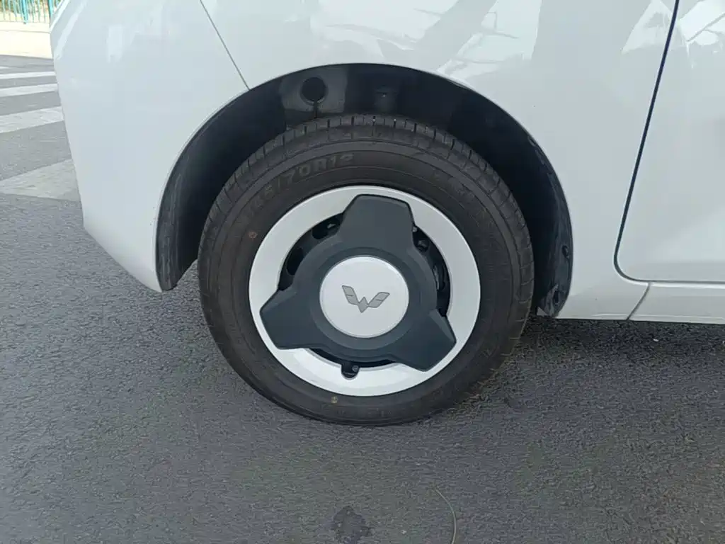 Wuling MINIEV — миниатюра 23