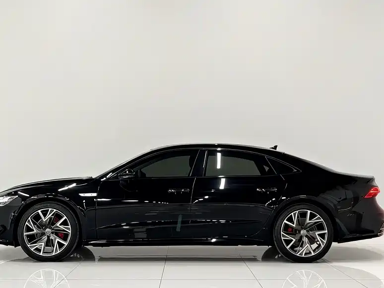 Audi A7L 2024 45TFSI S-line