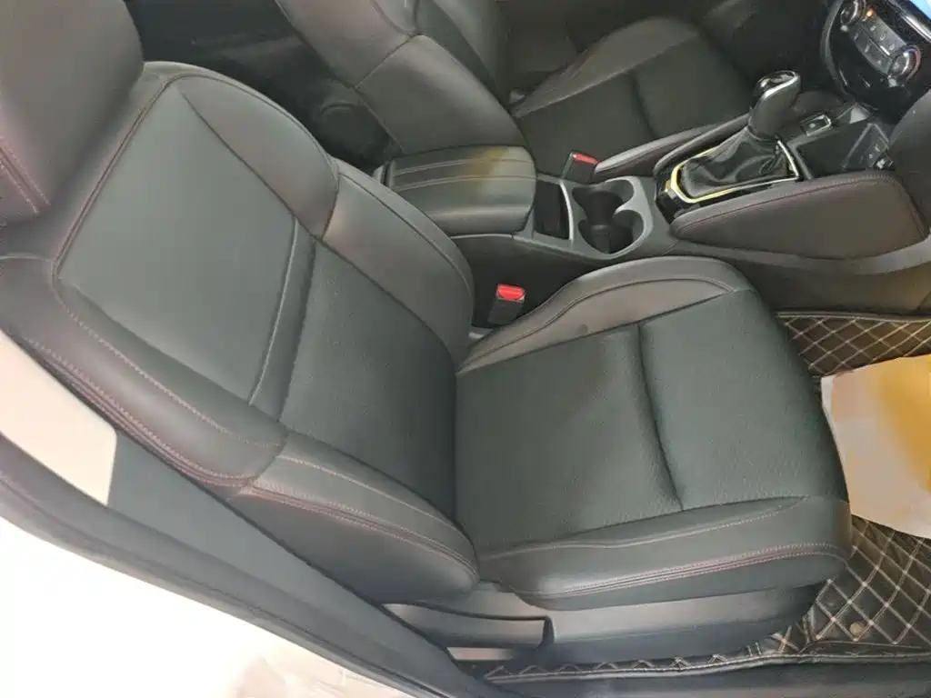 Nissan Qashqai — миниатюра 25