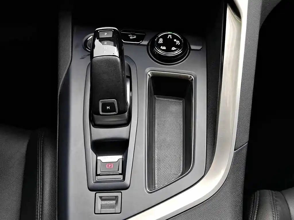 Peugeot 4008 — миниатюра 8