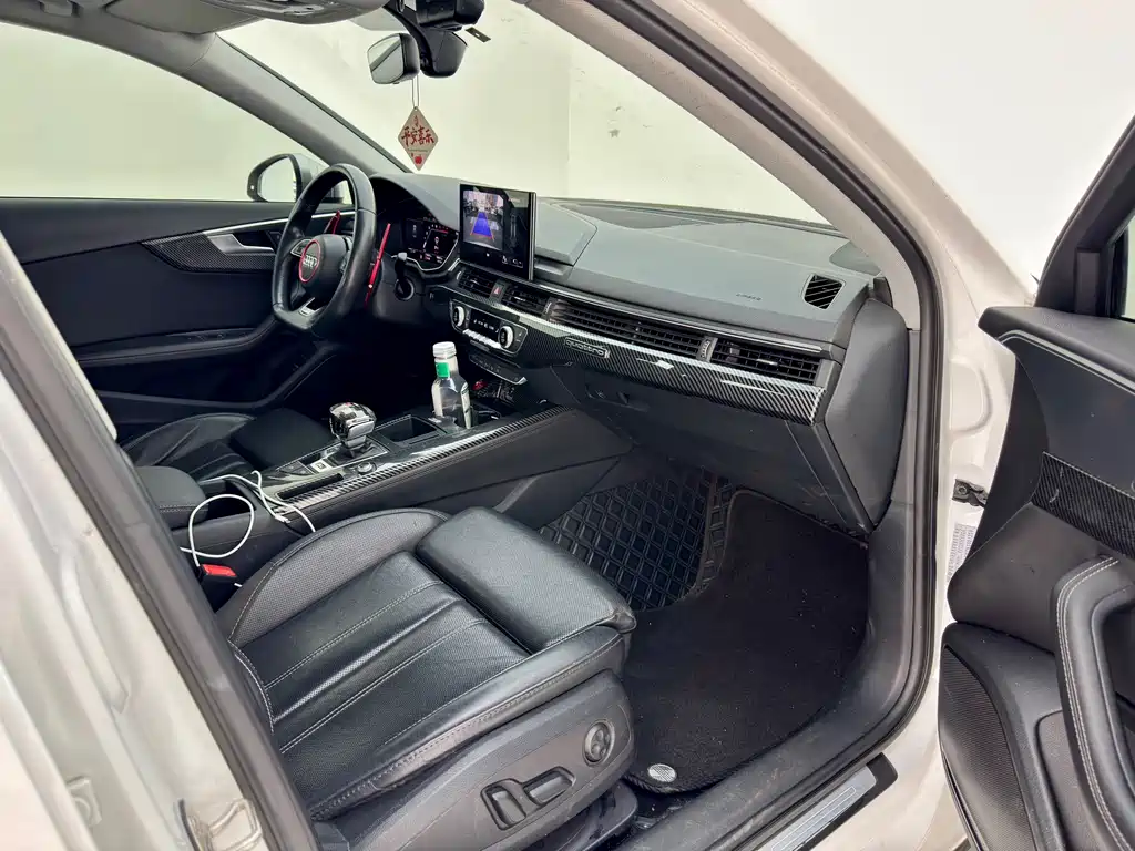 Audi A4L — миниатюра 14