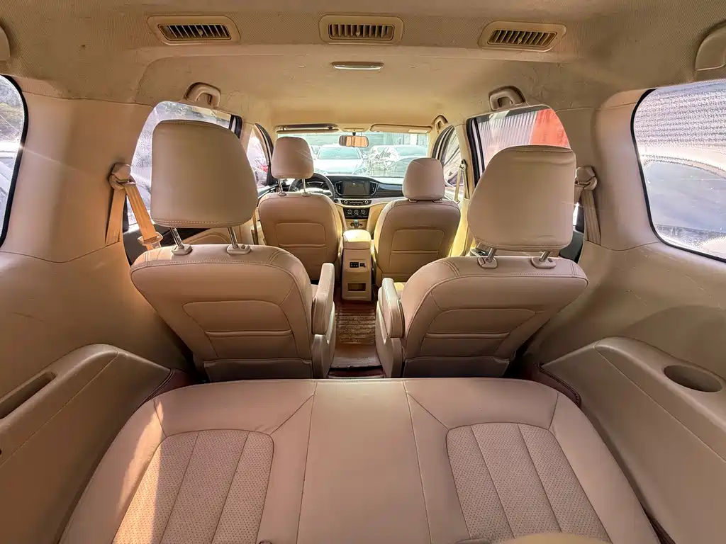 Baojun 730 — миниатюра 10