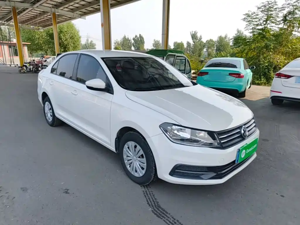 Volkswagen Santana — миниатюра 4
