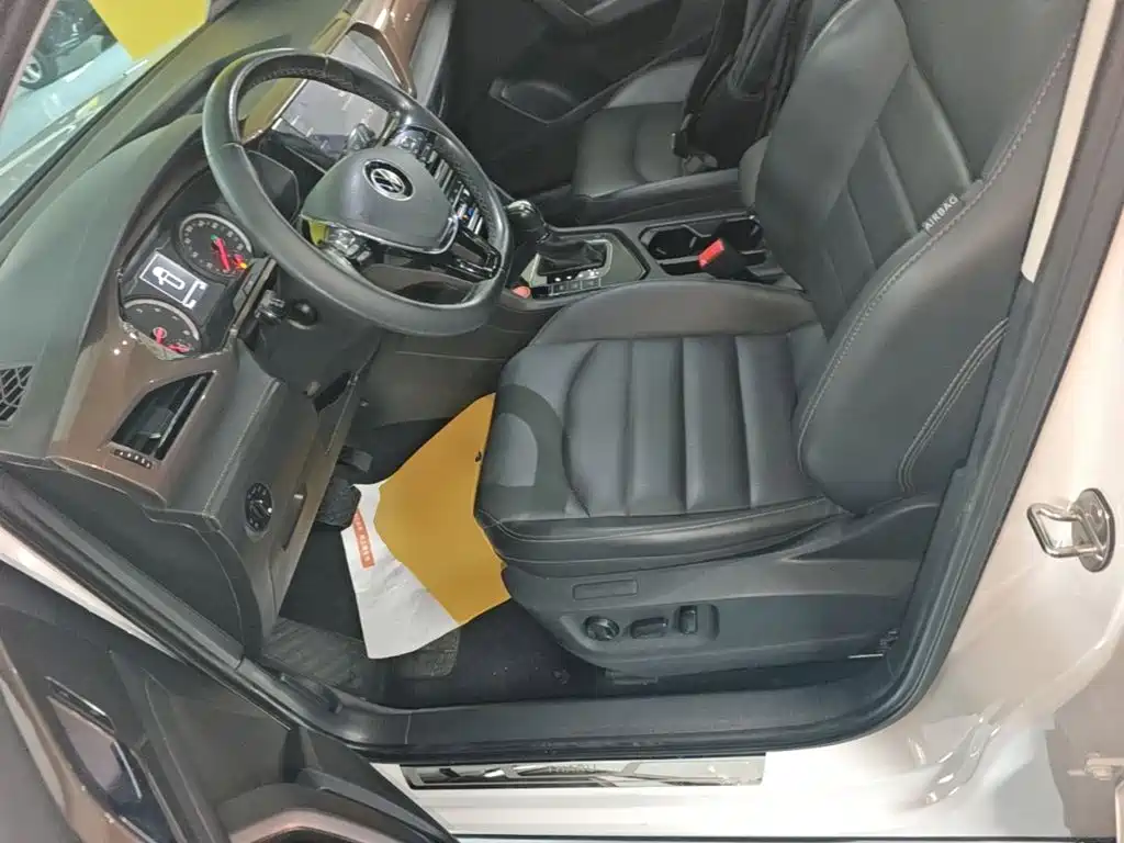 Volkswagen Tharu — миниатюра 15