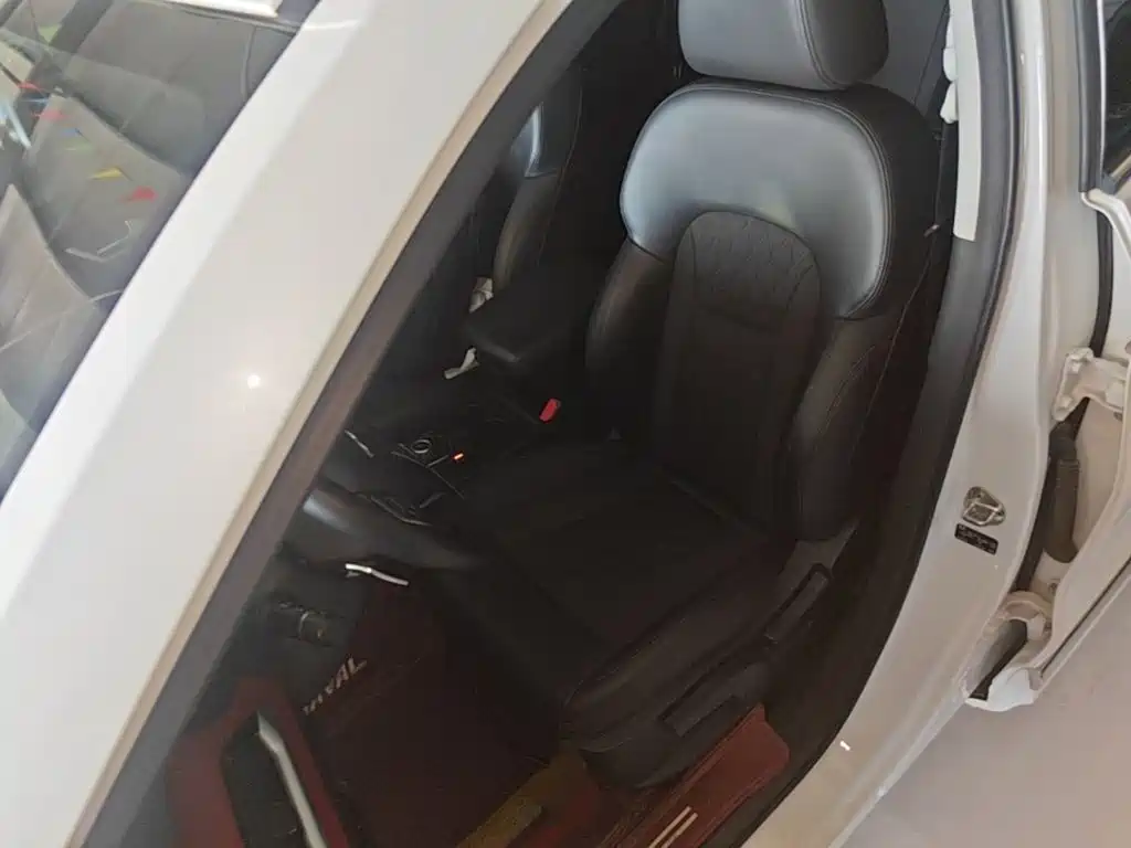 Haval H6 Coupe — миниатюра 15