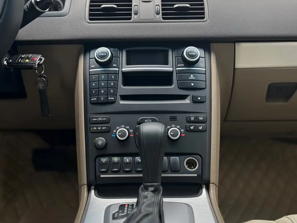 Volvo XC Classic — миниатюра 18