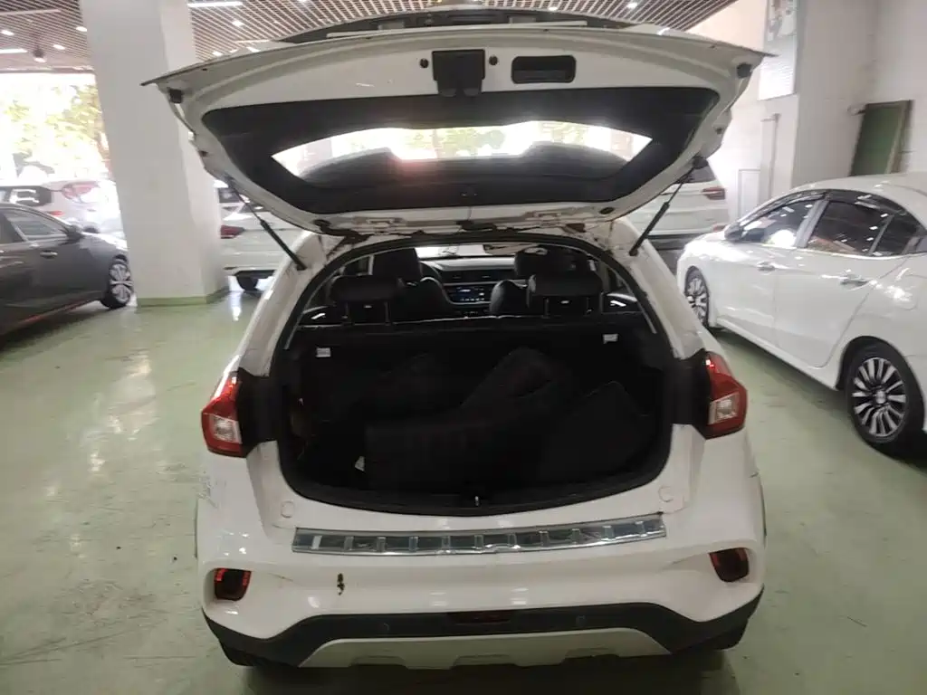Geely Vision X3 — миниатюра 19