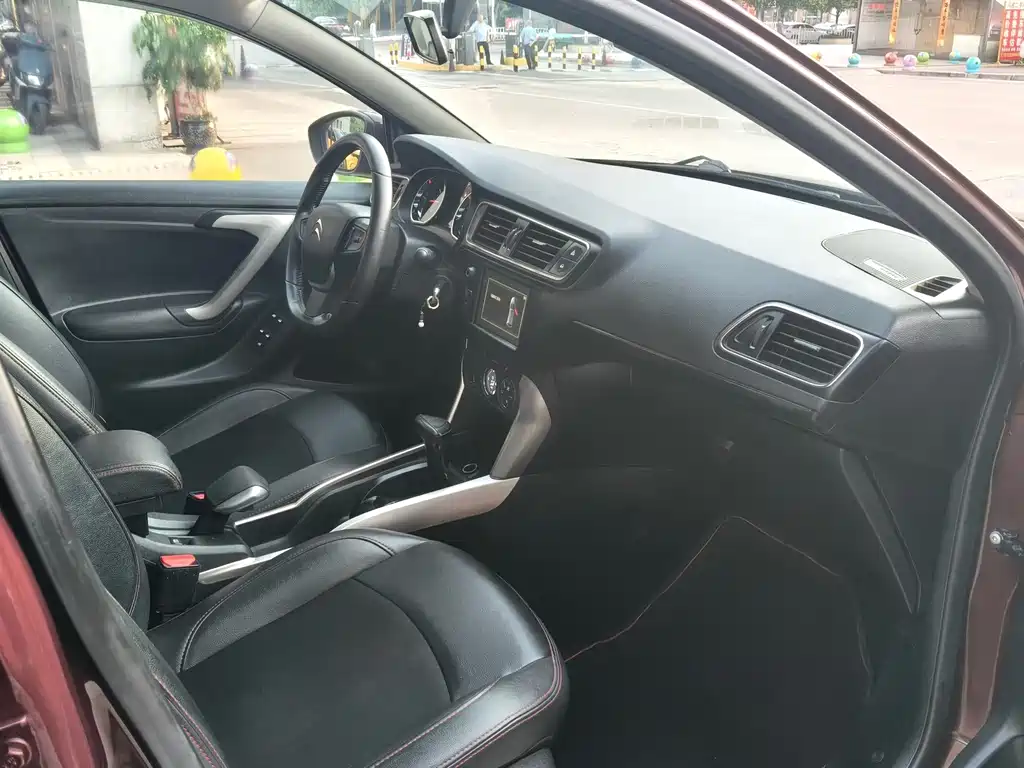 Citroen C3-XR — миниатюра 4