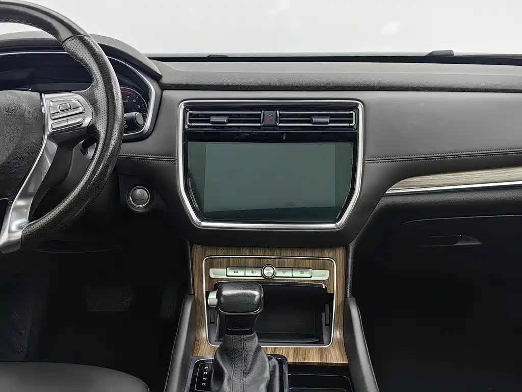 Roewe RX8 — миниатюра 12