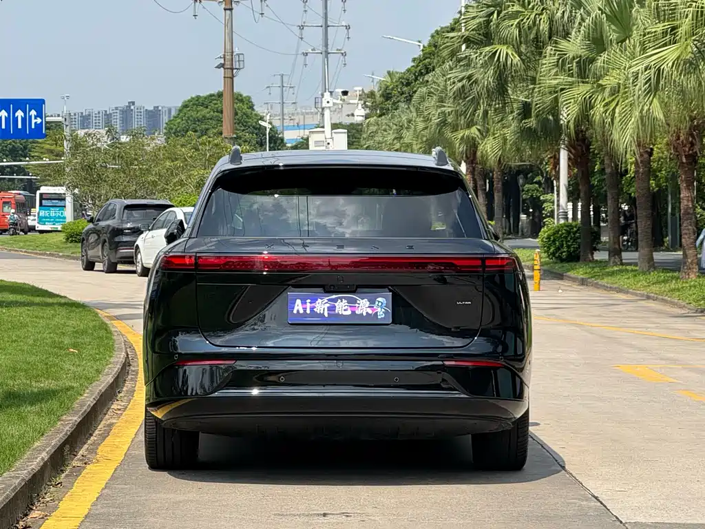 XPeng G9 — миниатюра 5