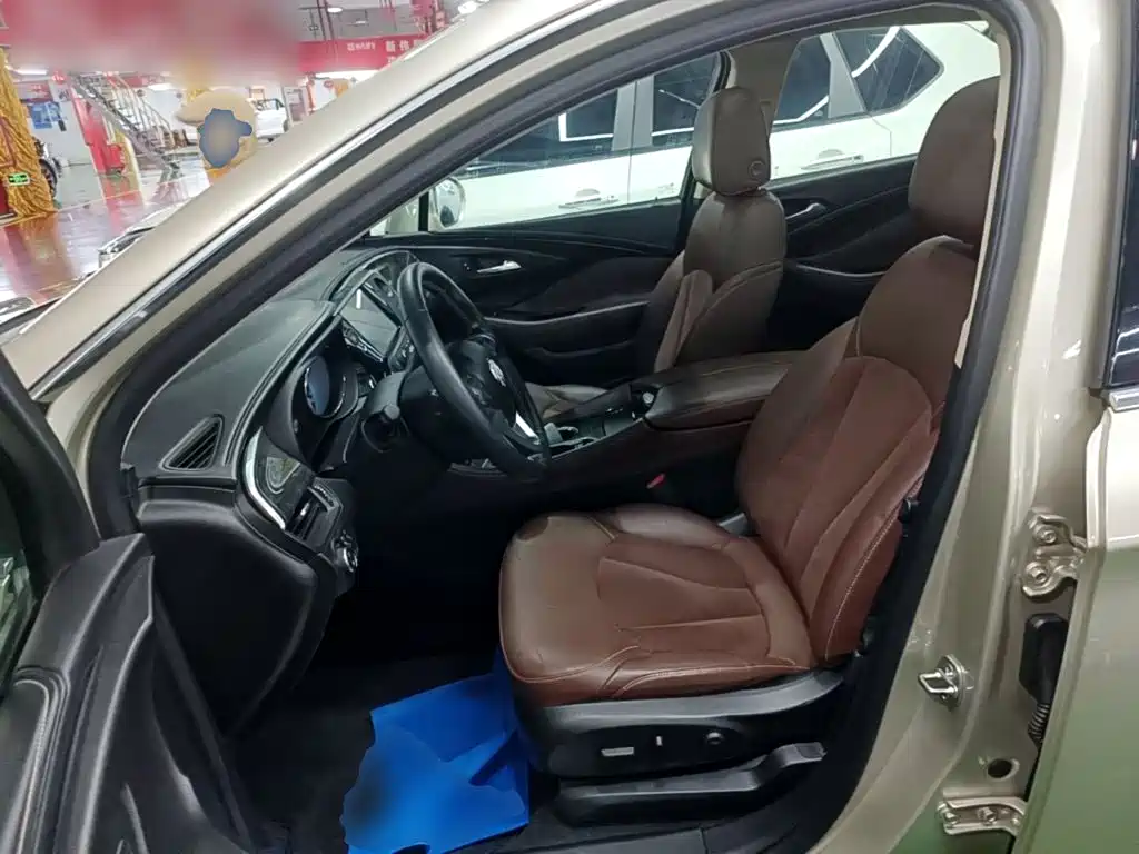 Buick Envision Plus — миниатюра 15