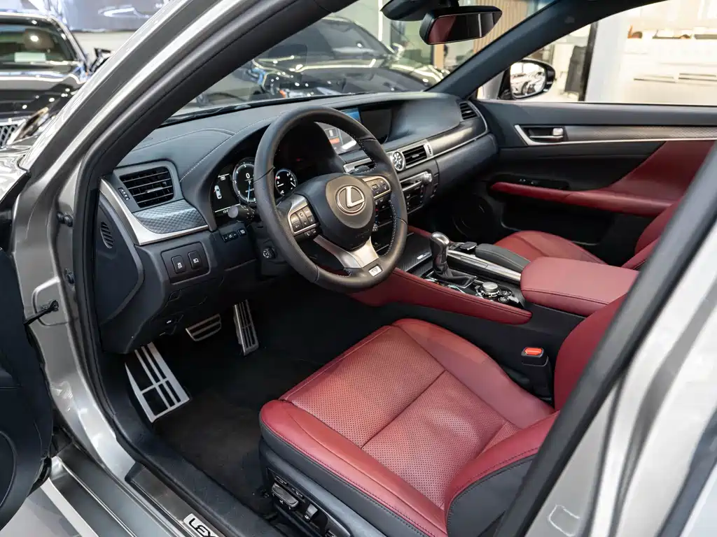 Lexus GS — миниатюра 9