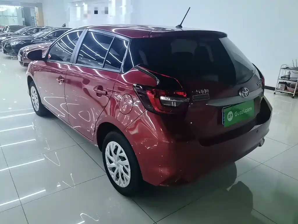 Toyota Vios FS — миниатюра 5
