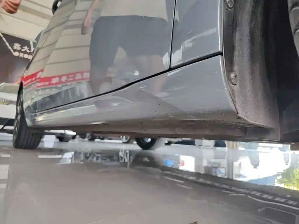 Hyundai Elantra — миниатюра 21
