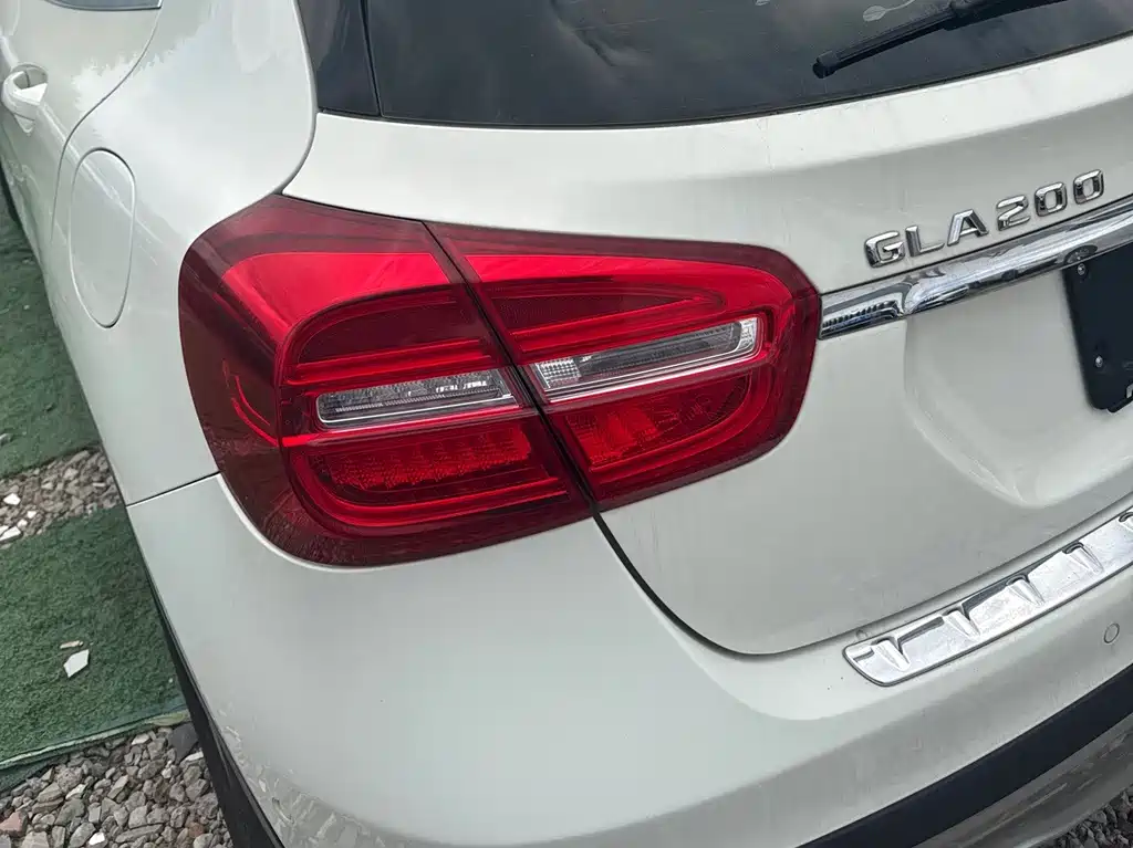 Mercedes-Benz GLA (Import) — миниатюра 5
