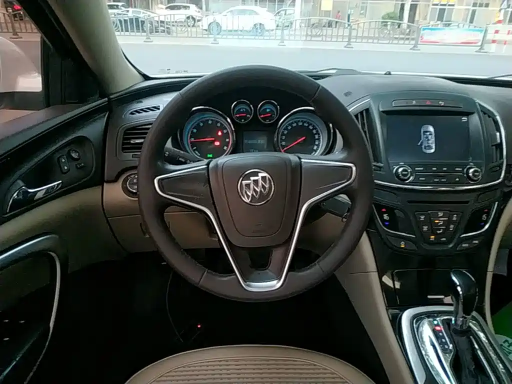 Buick Regal — миниатюра 11