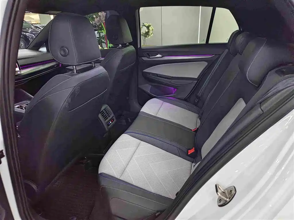 Volkswagen Golf — миниатюра 5