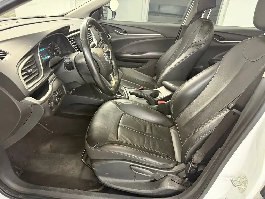 Buick Excelle — миниатюра 5