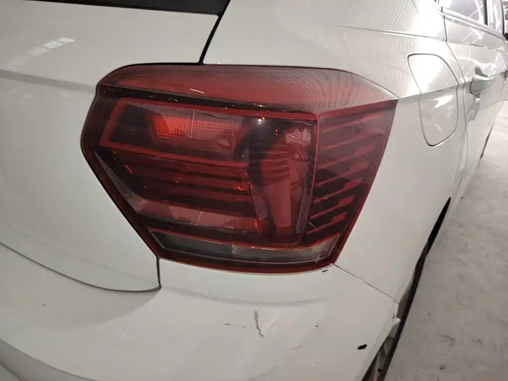 Volkswagen Polo — миниатюра 8