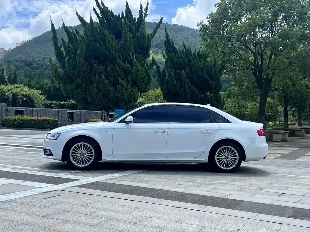Audi A4L — миниатюра 6