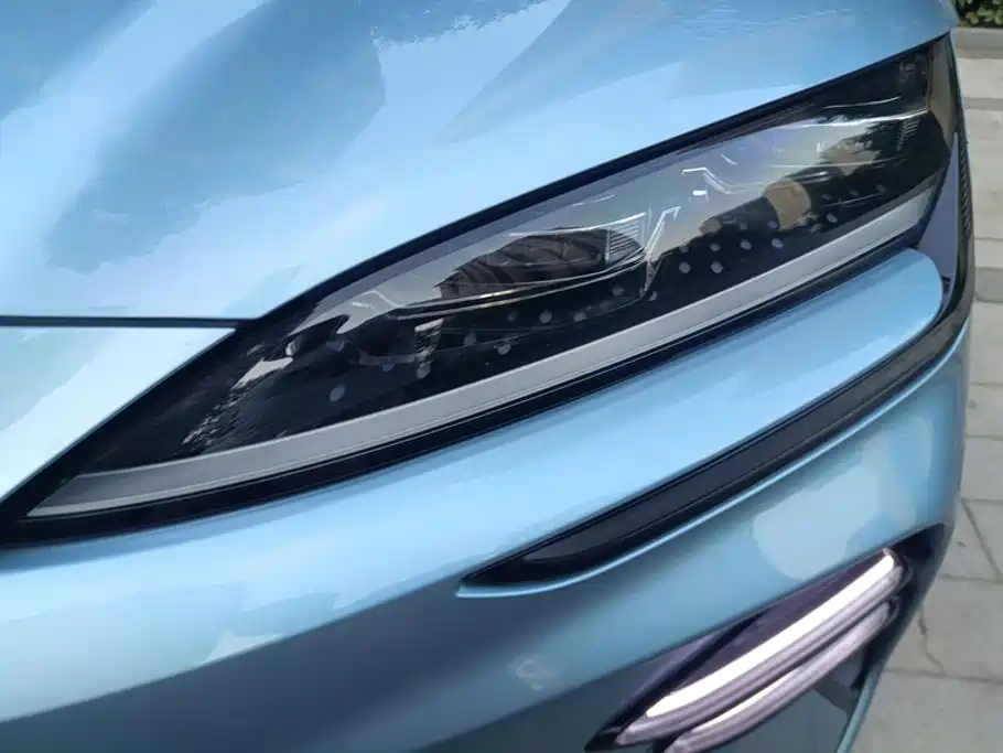 BYD PLUS New Energy — миниатюра 5