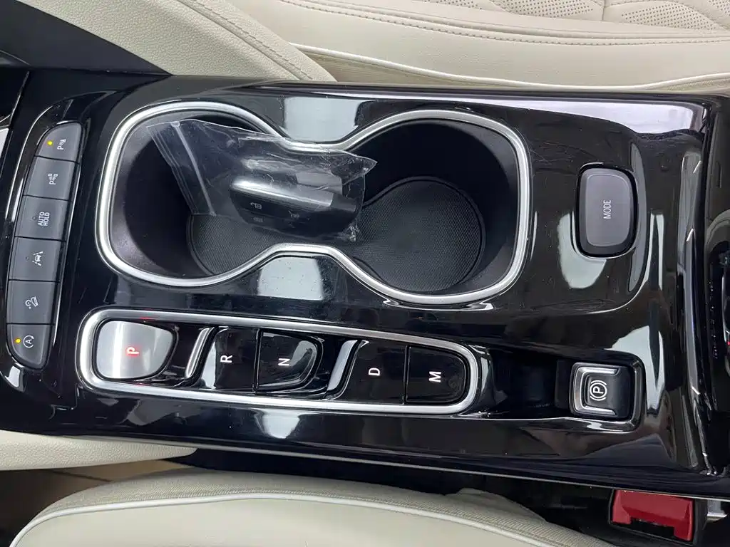 Buick Envision S — миниатюра 29
