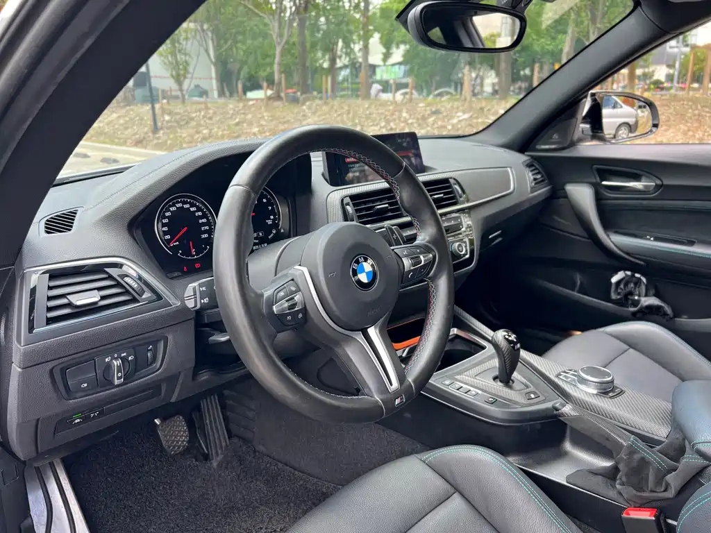 BMW M2 — миниатюра 9