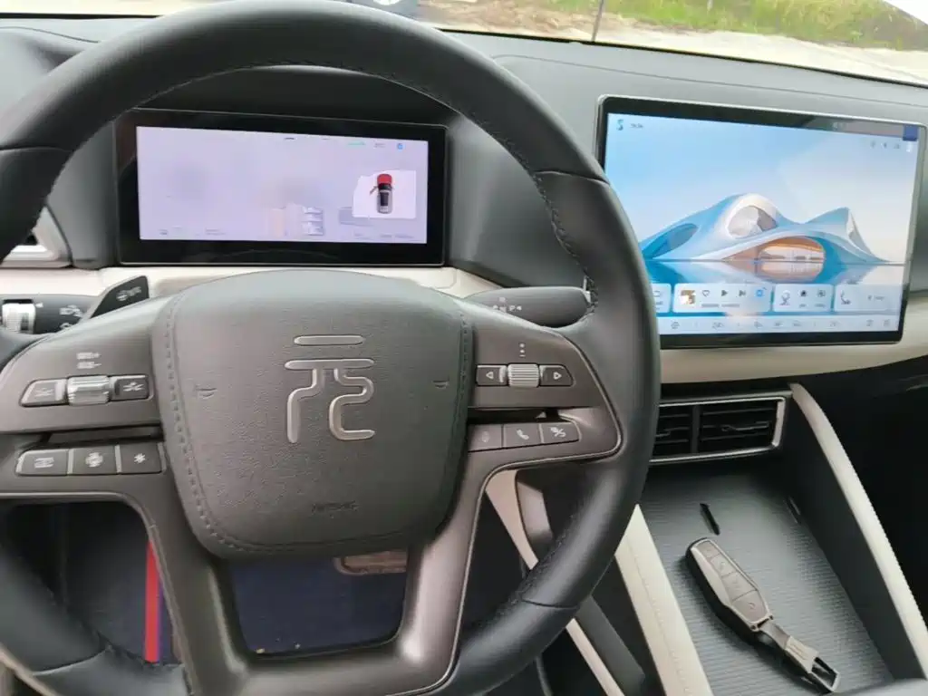 BYD Yuan UP — миниатюра 10