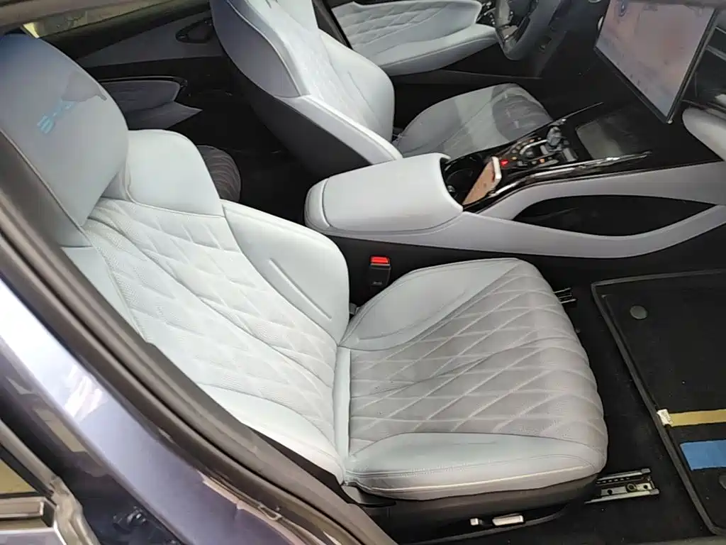 BYD Seal — миниатюра 25