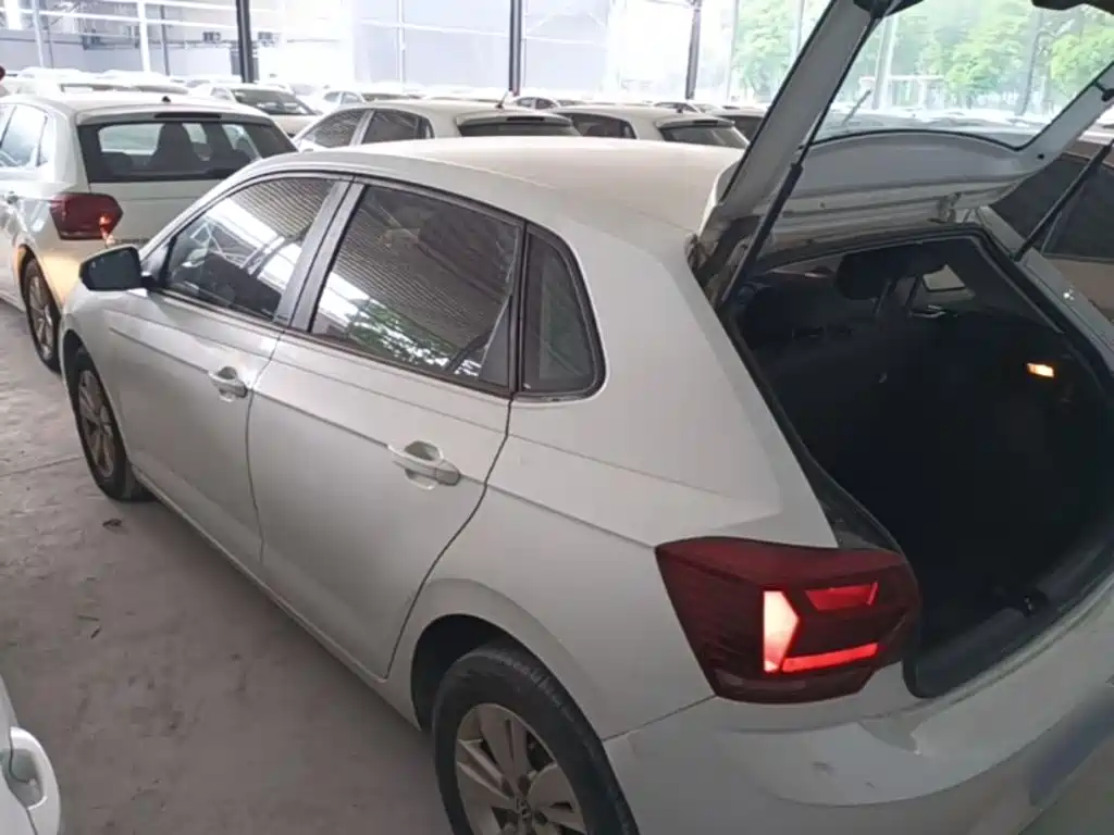 Volkswagen Polo — миниатюра 5
