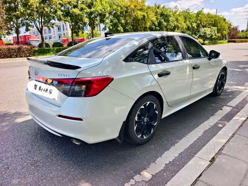 Honda Civic — миниатюра 9