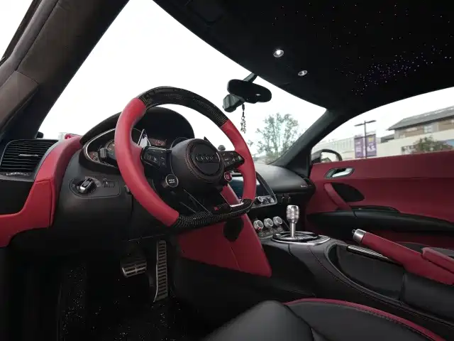 Audi R8 — миниатюра 5