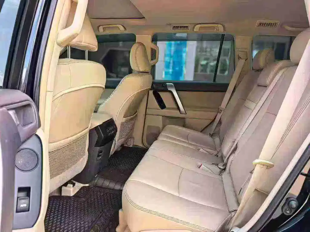 Toyota Prado — миниатюра 8