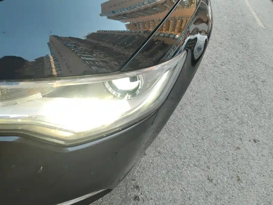 Audi A6L — миниатюра 5