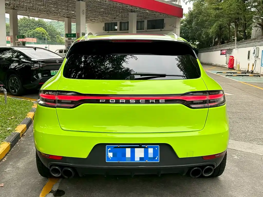 Porsche Macan — миниатюра 9
