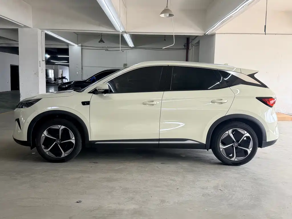 BYD Yuan Plus — миниатюра 2