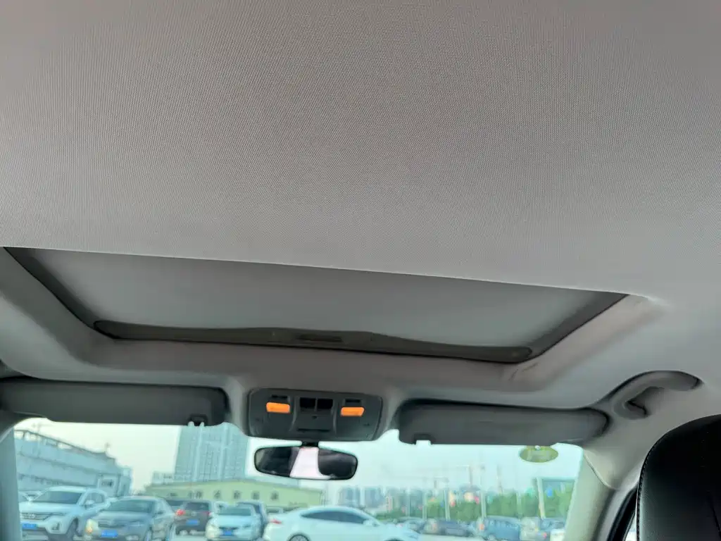 Chevrolet Malibu — миниатюра 14